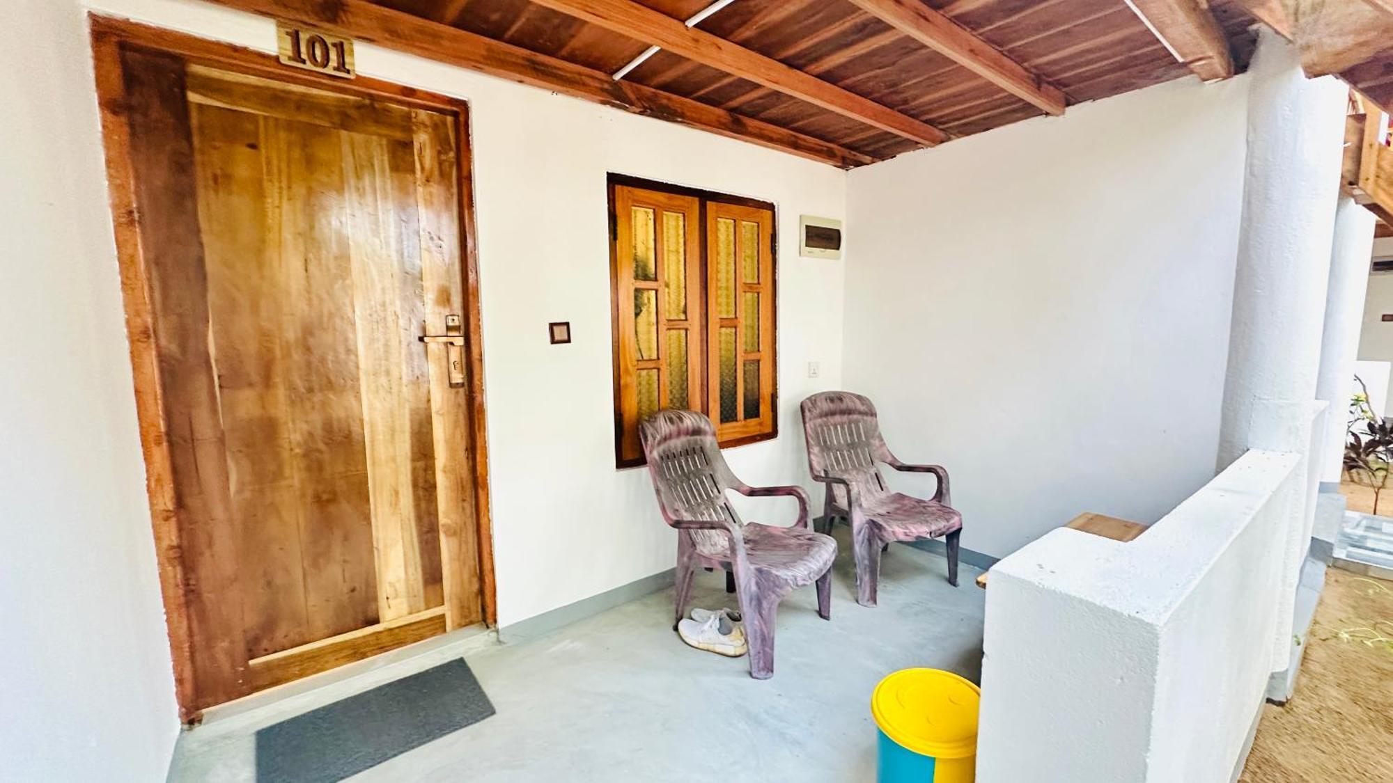Arugam Bay Holiday Extérieur photo